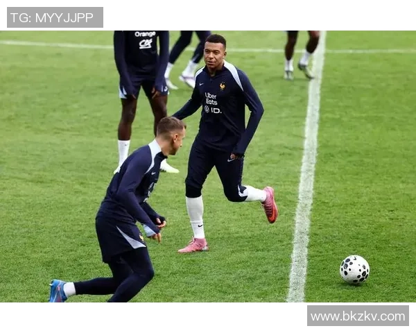 法国足球巨星的辉煌历程与对世界足球的影响解析